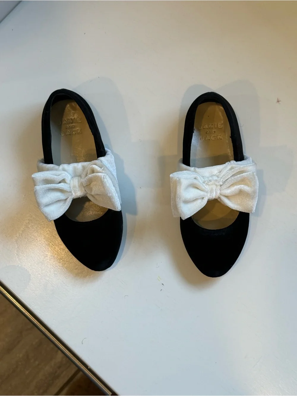 Janie and Jack Black Velvet Mary Jane Shoes with White Bow